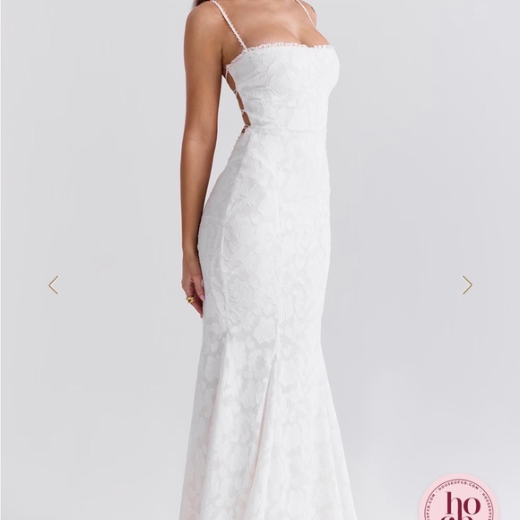 House of CB Dresses & Skirts - House of CB Joan Dress - Ivory Lace Ip Back Maxi Dress